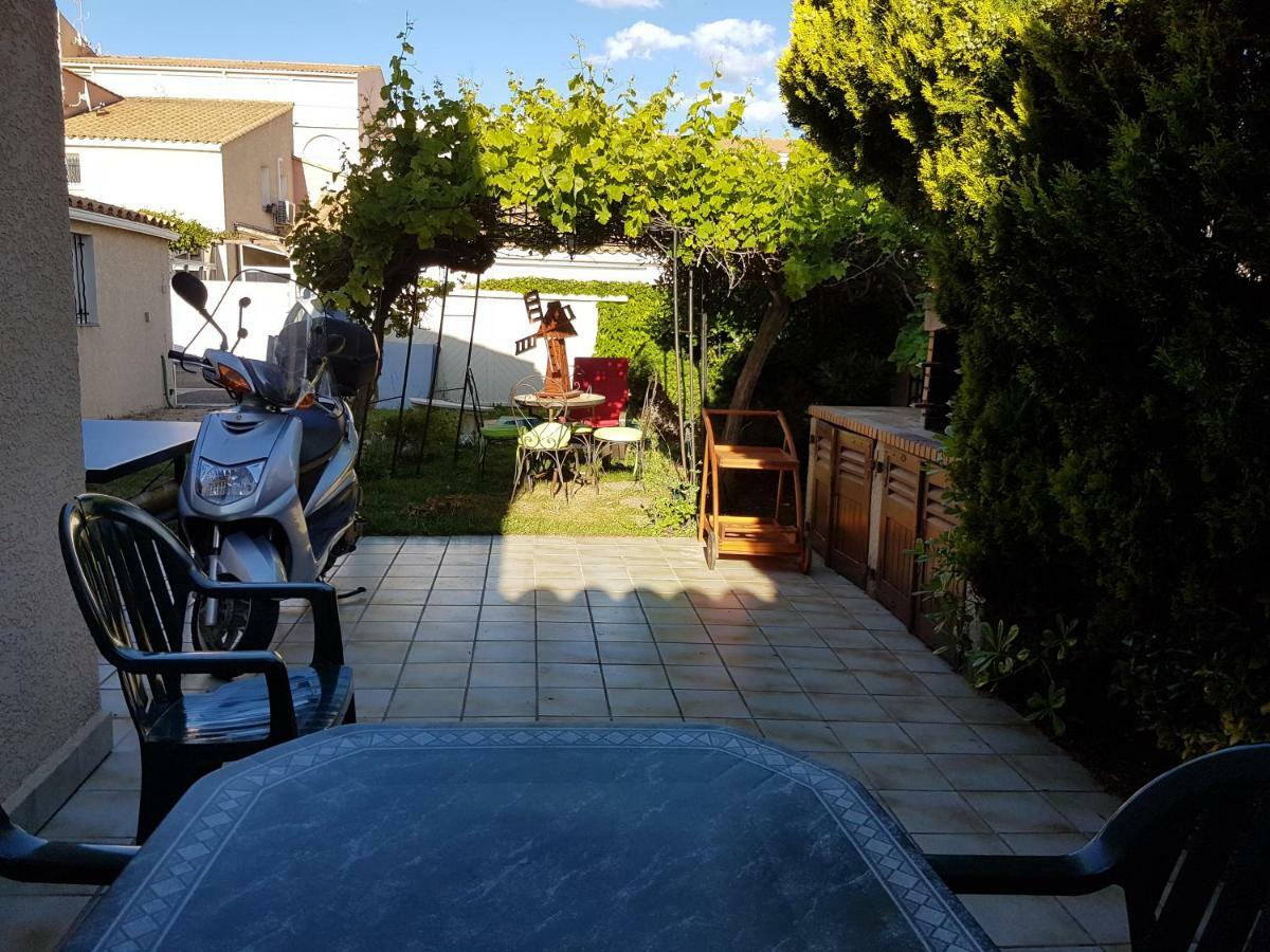 Maison Bernardo Naturist Agde Eksteriør billede
