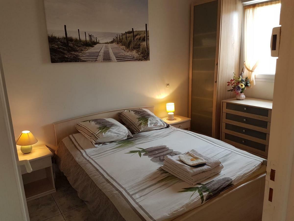 Maison Bernardo Naturist Agde Eksteriør billede